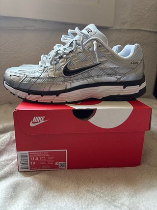 Nike P6000 Plata y Negro