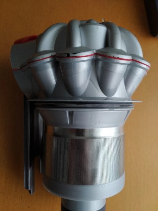 Ciclón Dyson V8 Absolute Poco Uso