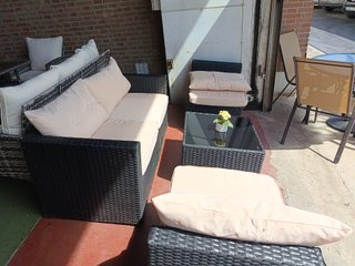 Conjunto Terraza: Sofá + 2 Sillas