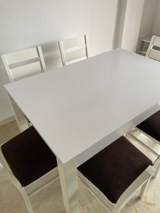Mesa y 6 Sillas Comedor Blancas
