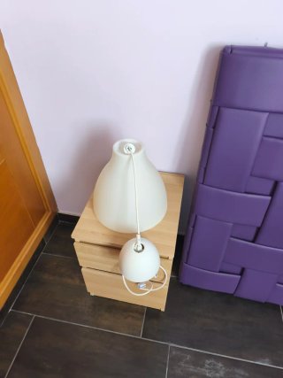 Lámpara de techo blanca