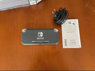 Nintendo Switch Lite Grigio + 2 Giochi