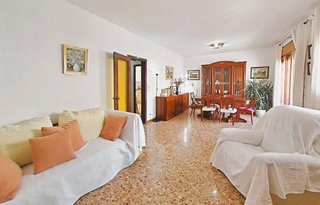 Piso en venta en La Roureda en Viladecans