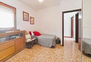 Piso en venta en La Roureda en Viladecans