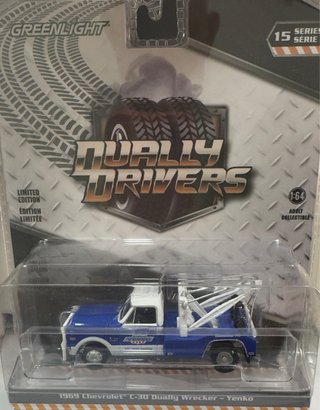 Greenlight 1969 Chevrolet C-30 Dually Wrecker