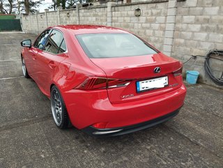 Lexus IS 300H F Sport