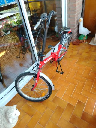 Bicicleta plegable roja