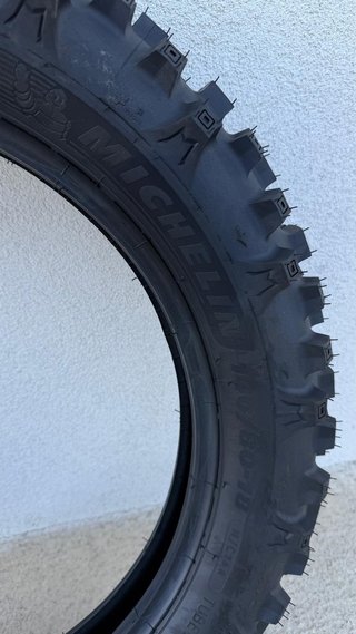 Pneu Michelin Enduro Medium 140/80 18