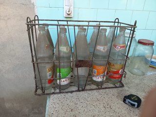 Caja de Refrescos La Pitusa Antigua