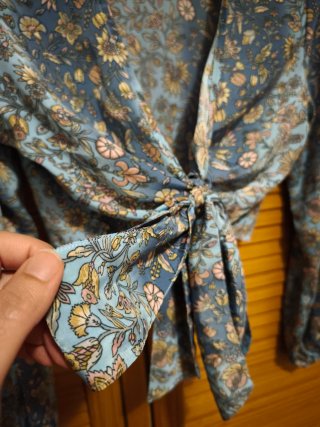 Blusa bohemia seda estampado floral Made in India