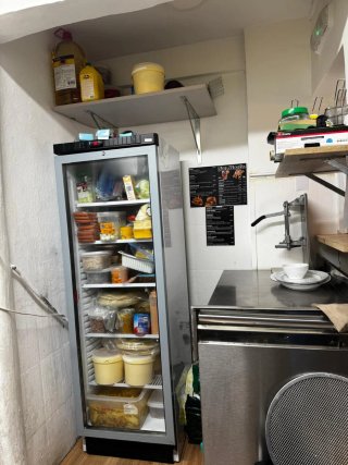 Se traspasa bar en Gandía cerca del Prado