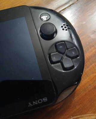 Consola PS Vita Slim 2000 + MicroSD 128GB