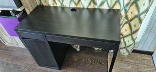 Escritorio MICKE negro-marrón 105x50 cm de Ikea