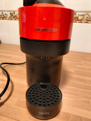 Cafetera VERTUO  Nespresso Roja