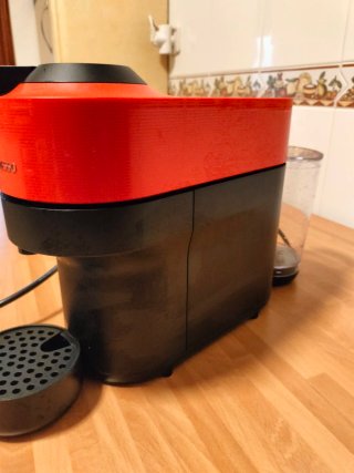 Cafetera VERTUO  Nespresso Roja