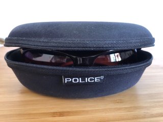 Occhiali da sole Police marroni