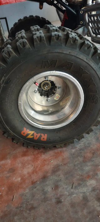 Neumáticos Quad Suzuki LTZ Polaris Predator