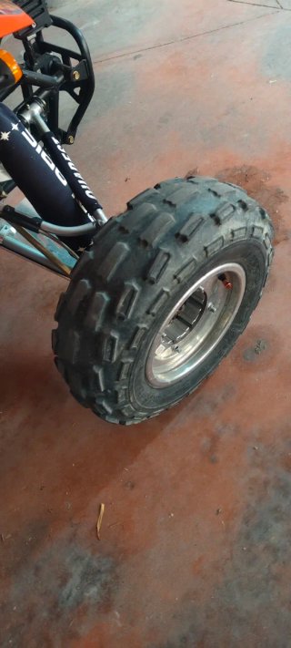 Neumáticos Quad Suzuki LTZ Polaris Predator