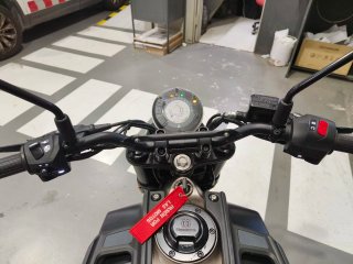 Husqvarna Svartpilen 401 Negra