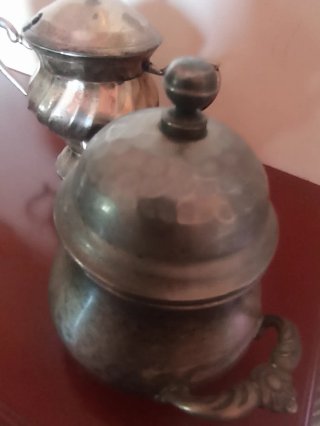 Tre zuccheriere vintage in metallo