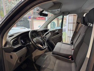 Volkswagen Caravelle Origin Corta 2.0 TDI DSG 2023