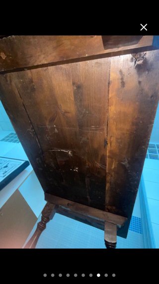 Mesa castellana y 8 sillas madera