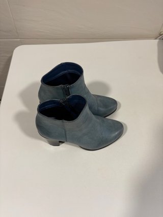 Botines azules t36