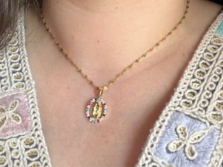Medalla Virgen de Guadalupe con Cadena
