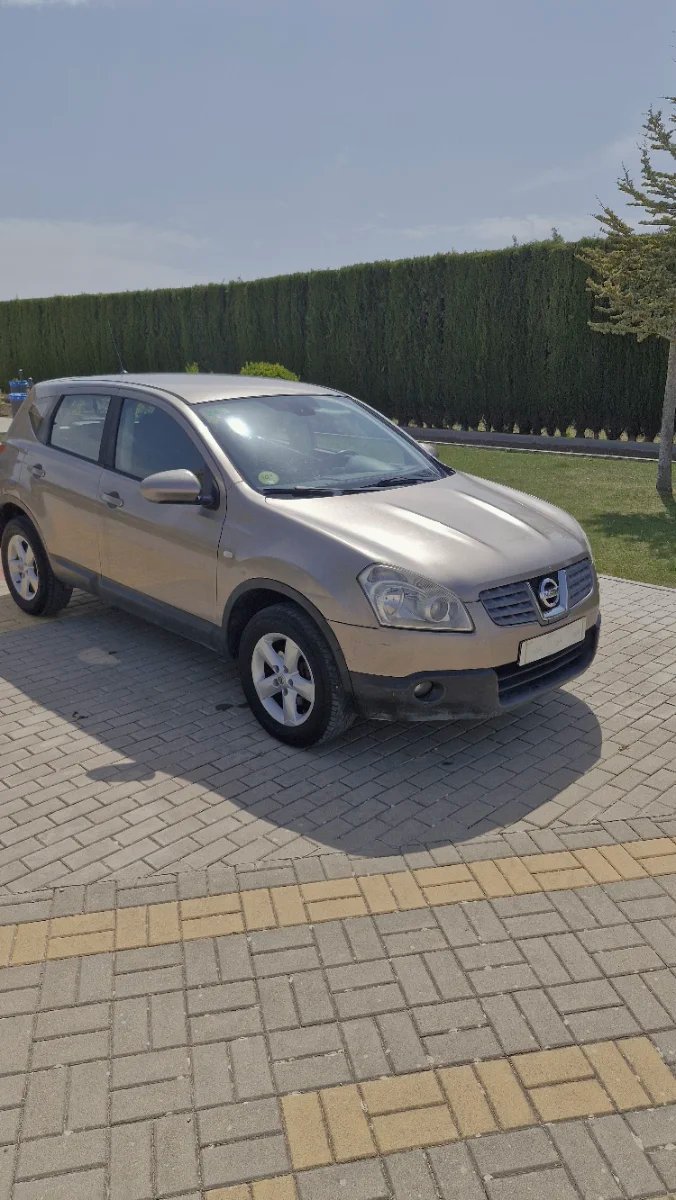 Nissan Qashqai 2008 - foto 1