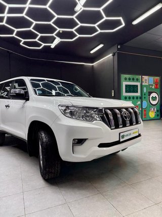 Toyota Land Cruiser 150 2020