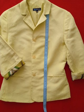 Chaqueta y falda primaveral