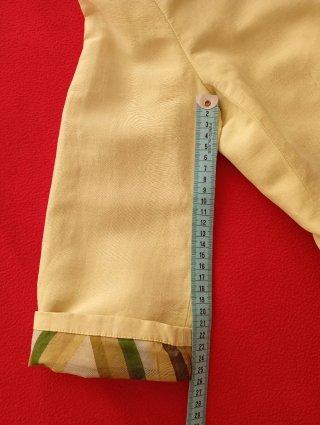 Chaqueta y falda primaveral