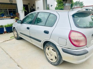 Nissan Almera 2000