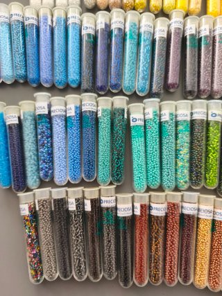 Cuentas Preciosa - Tubos de colores