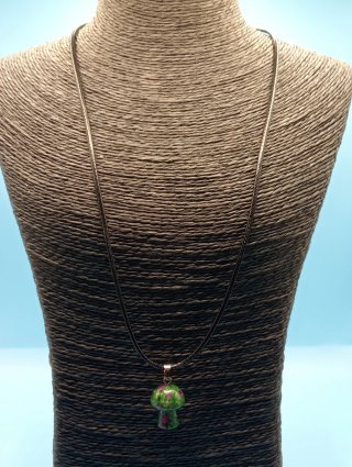 Collar Hongo Rubí Zoisita