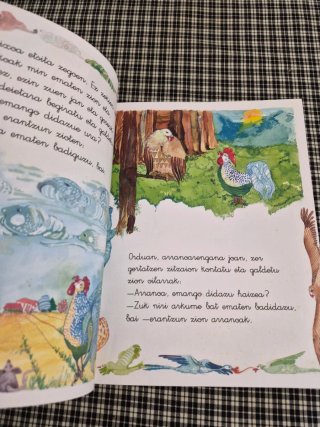 OFERTÓN AMONAREN IPUINAK