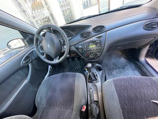 Ford Focus 2000