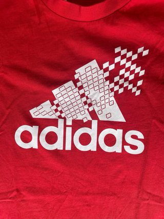 Camiseta Adidas Roja