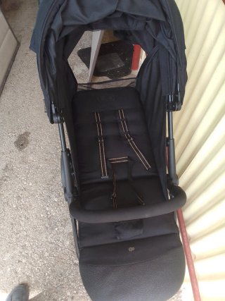 Carrito de paseo negro