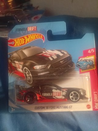 Hot Wheels Custom '18 Ford Mustang GT
