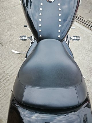 Suzuki Intruder M1500 Negra