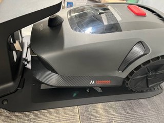 Cortacésped robótico MOVA 1000