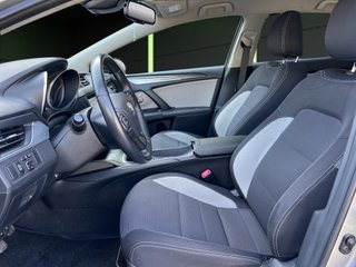 Toyota Avensis Advance Touring Sports 2.0 150D 105 kW (143 CV)