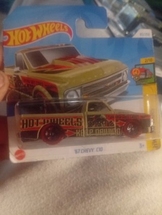 Coche Hot Wheels 67 Chevy Li'l Red