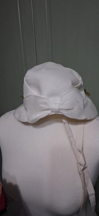 Cappellino vintage bambina fiori