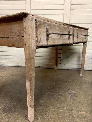 Mesa antigua madera 2 cajones