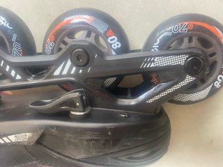 Patines Oxelo Negro Talla 32-36 i protectio