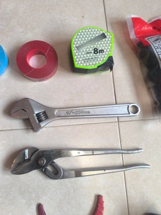 Kit herramientas y material construcción