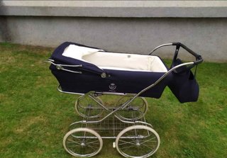 Carro Bebe Arrue Clásico Azul Marino