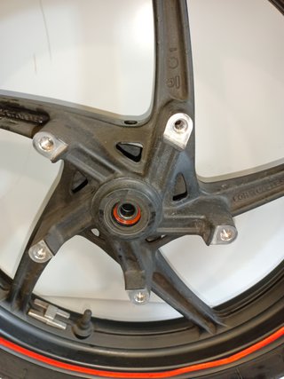 Llanta delantera Honda CBR 125R de 2011-2016